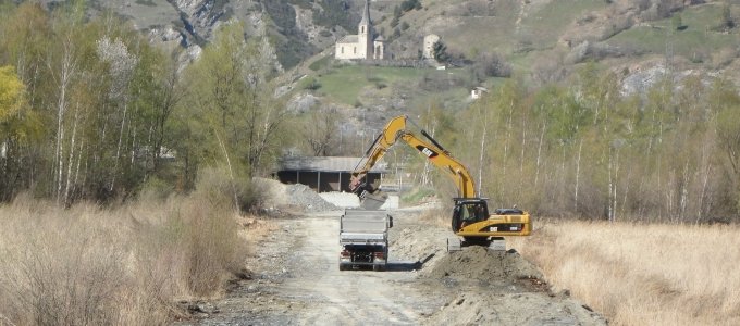 Rückbau der Schiessanlage mit Wiederherstellung des Feuchtgebietes (Flachmoor von nat. Bedeutung).